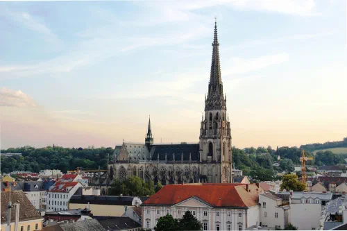 /image-places/austria-linz.jpg