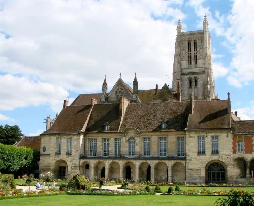 /image-places/france-meaux.jpg